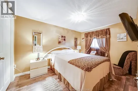 2629 Vine Court Windsor ON N8T 2X4