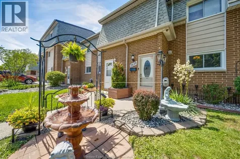 2629 Vine Court Windsor ON N8T 2X4