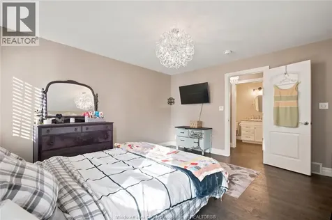 6 Joaney Lane Cottam ON N0R 1B0
