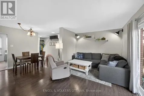 3258 Bannon Way Ottawa ON K1T 1T3