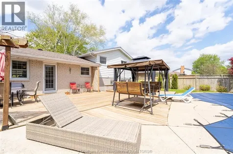 434 Dora Drive Wallaceburg ON N8A 2K3