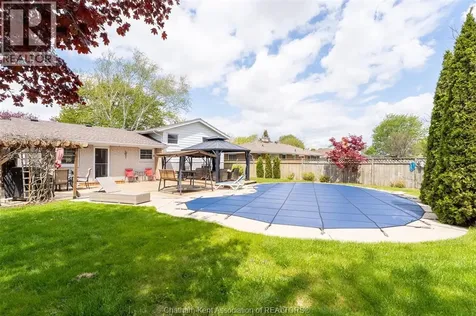 434 Dora Drive Wallaceburg ON N8A 2K3