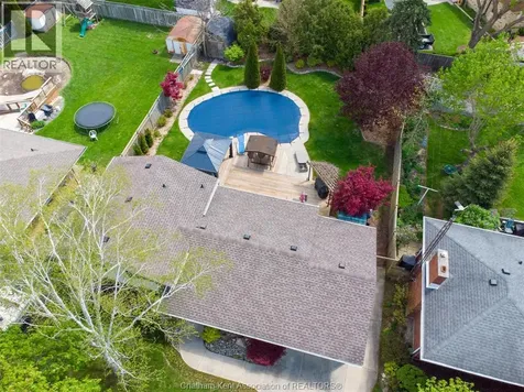 434 Dora Drive Wallaceburg ON N8A 2K3