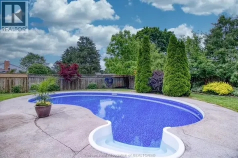 434 Dora Drive Wallaceburg ON N8A 2K3