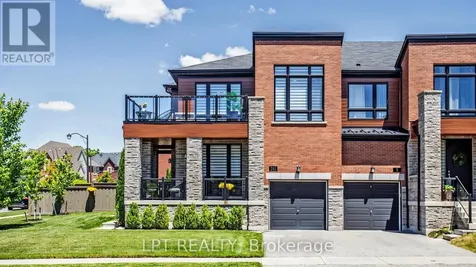 241 Holladay Drive Aurora ON L4G 0Z4