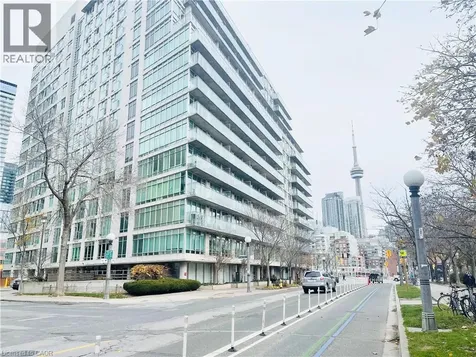 650 Queens West Toronto ON M5V 3N2