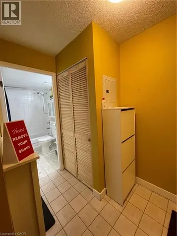 650 Queens West Toronto ON M5V 3N2