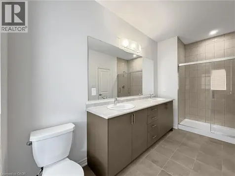 82 Gledhill Crescent Cambridge ON N1T 0G5