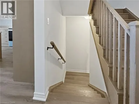 82 Gledhill Crescent Cambridge ON N1T 0G5