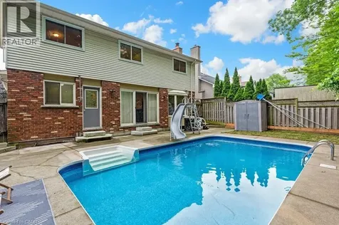 31 Pinewarbler Drive Hamilton ON L9A 4Z8