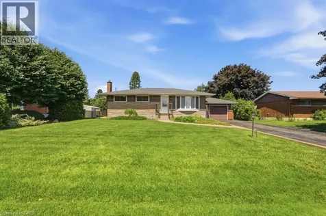 41 Oriole Crescent Grimsby ON L3M 3X7