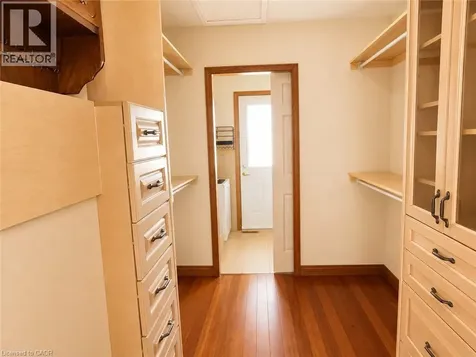 568 Ridge Road Hamilton ON L8J 2Y6