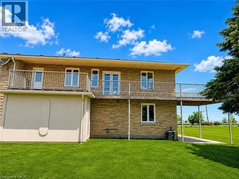 568 Ridge Road Hamilton ON L8J 2Y6