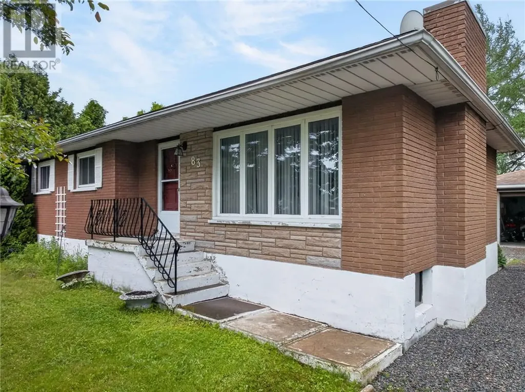 83 Rayside Avenue Azilda ON P0M 1B0