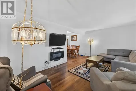83 Rayside Avenue Azilda ON P0M 1B0