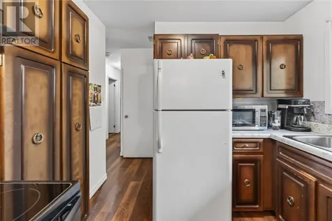 83 Rayside Avenue Azilda ON P0M 1B0