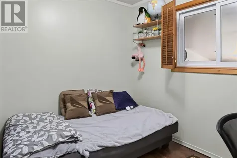 83 Rayside Avenue Azilda ON P0M 1B0