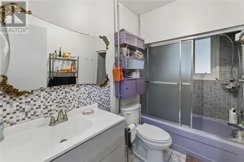 83 Rayside Avenue Azilda ON P0M 1B0