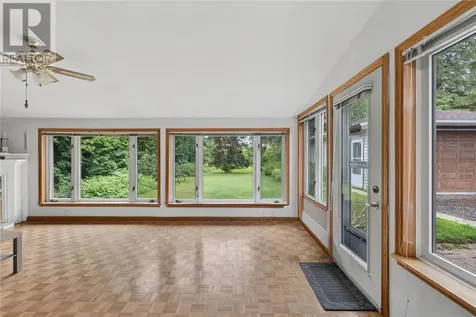 83 Rayside Avenue Azilda ON P0M 1B0