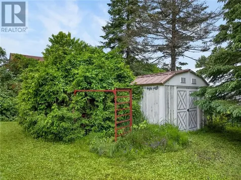 83 Rayside Avenue Azilda ON P0M 1B0