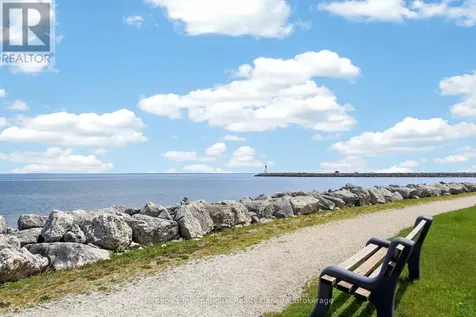 555 Mariners Way Collingwood ON L9Y 5C7