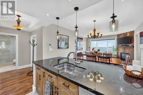 555 Mariners Way Collingwood ON L9Y 5C7
