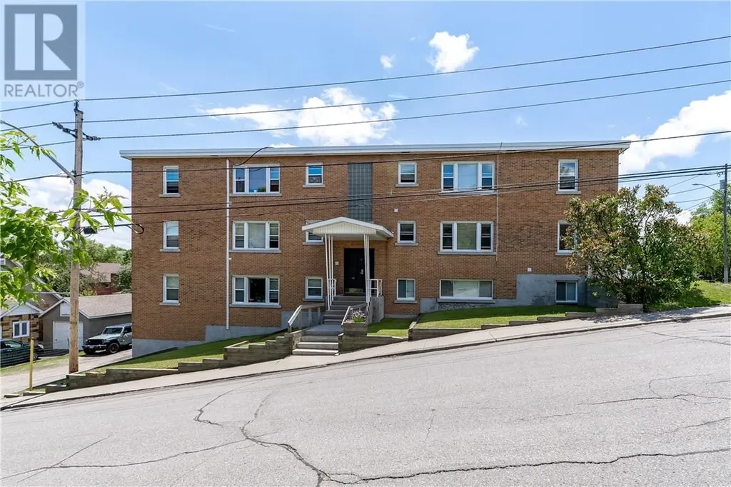 69 Edinburgh Street Sudbury ON P3E 1G5