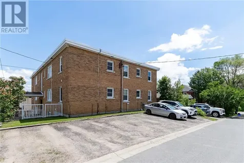 69 Edinburgh Street Sudbury ON P3E 1G5