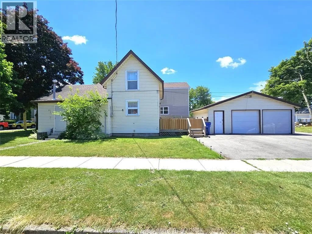 53 Selkirk Street Chatham ON N7L 1Y6