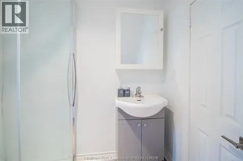 53 Selkirk Street Chatham ON N7L 1Y6