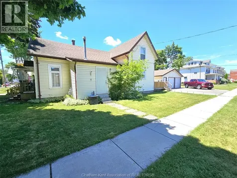 53 Selkirk Street Chatham ON N7L 1Y6