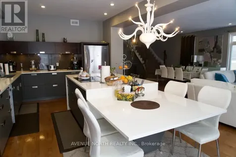 513 Egret Way Ottawa ON K2C 3H2