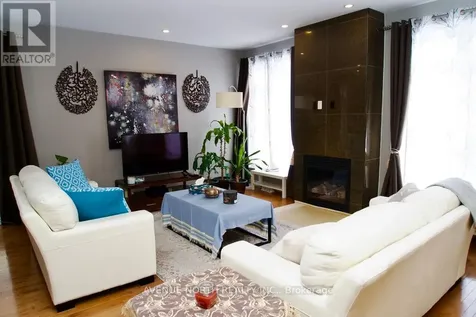 513 Egret Way Ottawa ON K2C 3H2