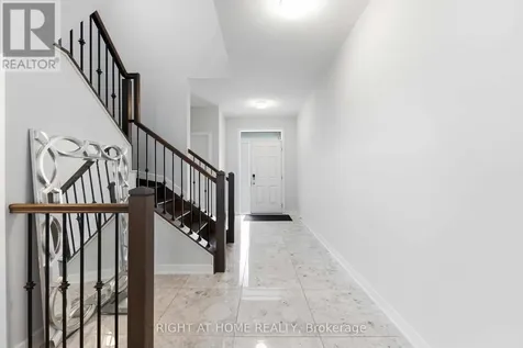 105 Alamo Street Ottawa ON K2J 6H1