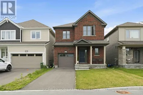105 Alamo Street Ottawa ON K2J 6H1