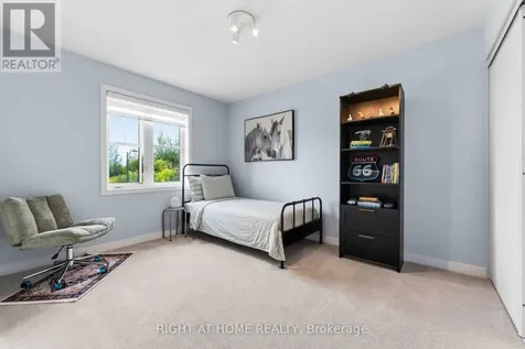 105 Alamo Street Ottawa ON K2J 6H1