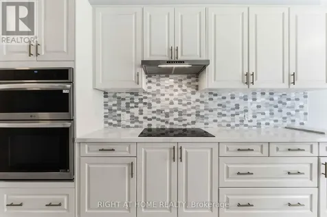 105 Alamo Street Ottawa ON K2J 6H1