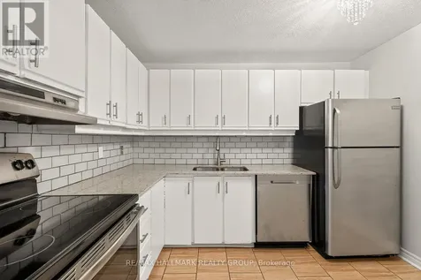 1599 Lassiter Terrace Ottawa ON K1J 8R6