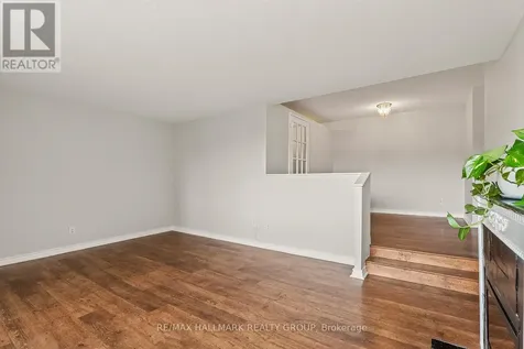 1599 Lassiter Terrace Ottawa ON K1J 8R6