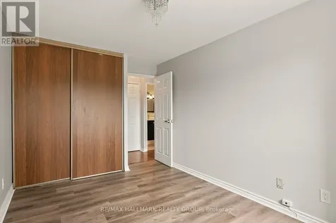 1599 Lassiter Terrace Ottawa ON K1J 8R6