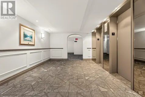 1599 Lassiter Terrace Ottawa ON K1J 8R6