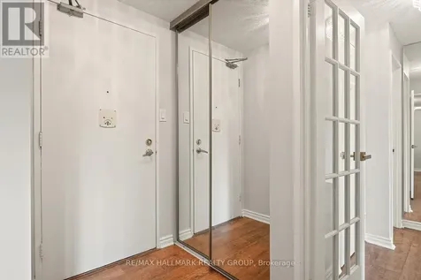 1599 Lassiter Terrace Ottawa ON K1J 8R6