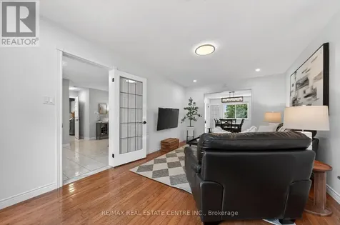 111 Hume Drive Cambridge ON N1T 1N3