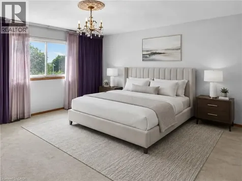 564 Mountain Brow Boulevard Hamilton ON L8T 1A9