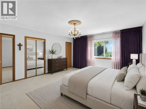 564 Mountain Brow Boulevard Hamilton ON L8T 1A9
