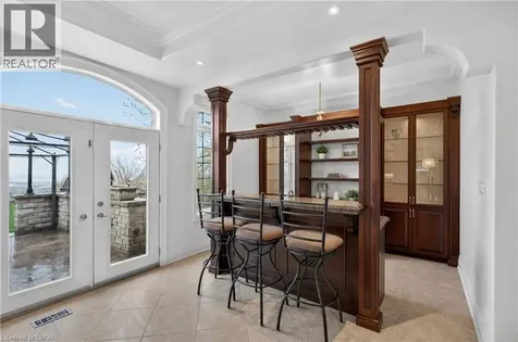 803 Ridge Road Hamilton ON L8J 2Y3