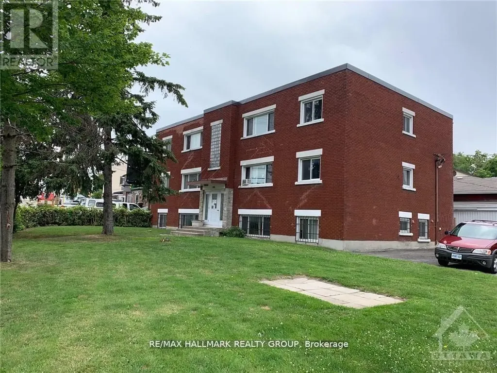 1064 Merivale Road Ottawa ON K1Z 6A9