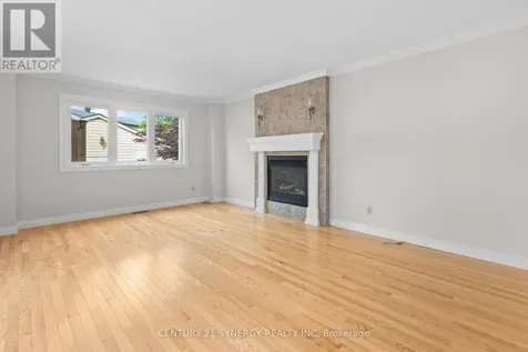 1626 Prestwick Drive Ottawa ON K1E 2Y1