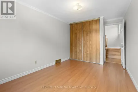 1626 Prestwick Drive Ottawa ON K1E 2Y1