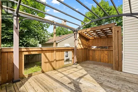 1626 Prestwick Drive Ottawa ON K1E 2Y1